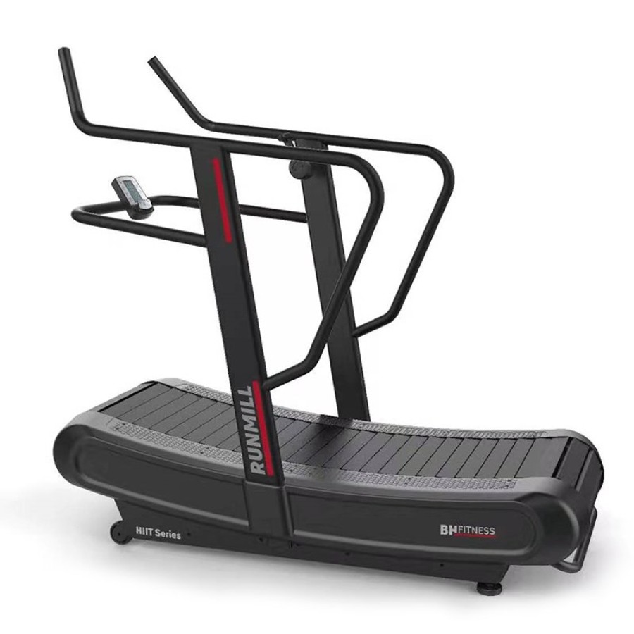 R900 curved treadmill clearance